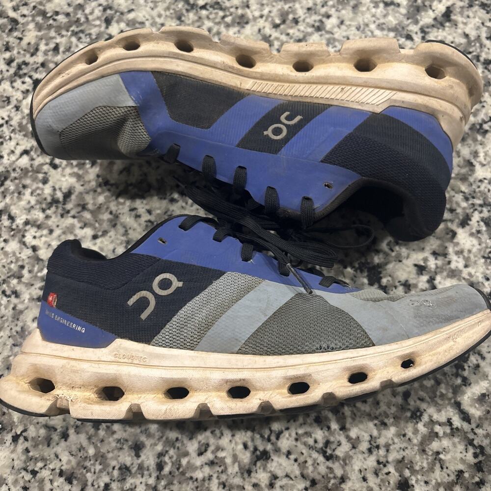 On Running Cloud 5 Women’s Running Shoes Blue Swiss Engineering 7